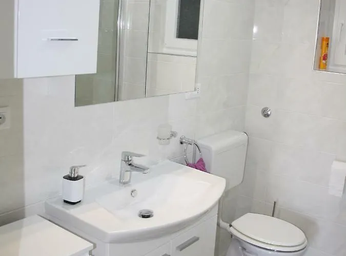 Vesna Free Parking Opatija